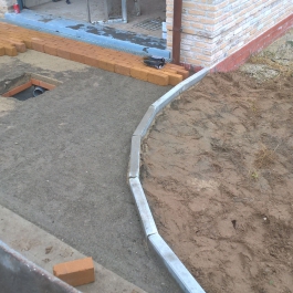 aanleg tuinpad en opritten
